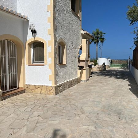 Chalet En La Playa Con Piscina Privada - Holavivienda Inmobiliaria Denia Ngoại thất bức ảnh