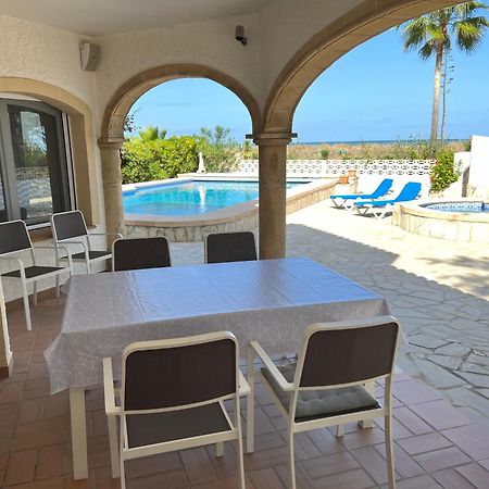 Chalet En La Playa Con Piscina Privada - Holavivienda Inmobiliaria Denia Ngoại thất bức ảnh