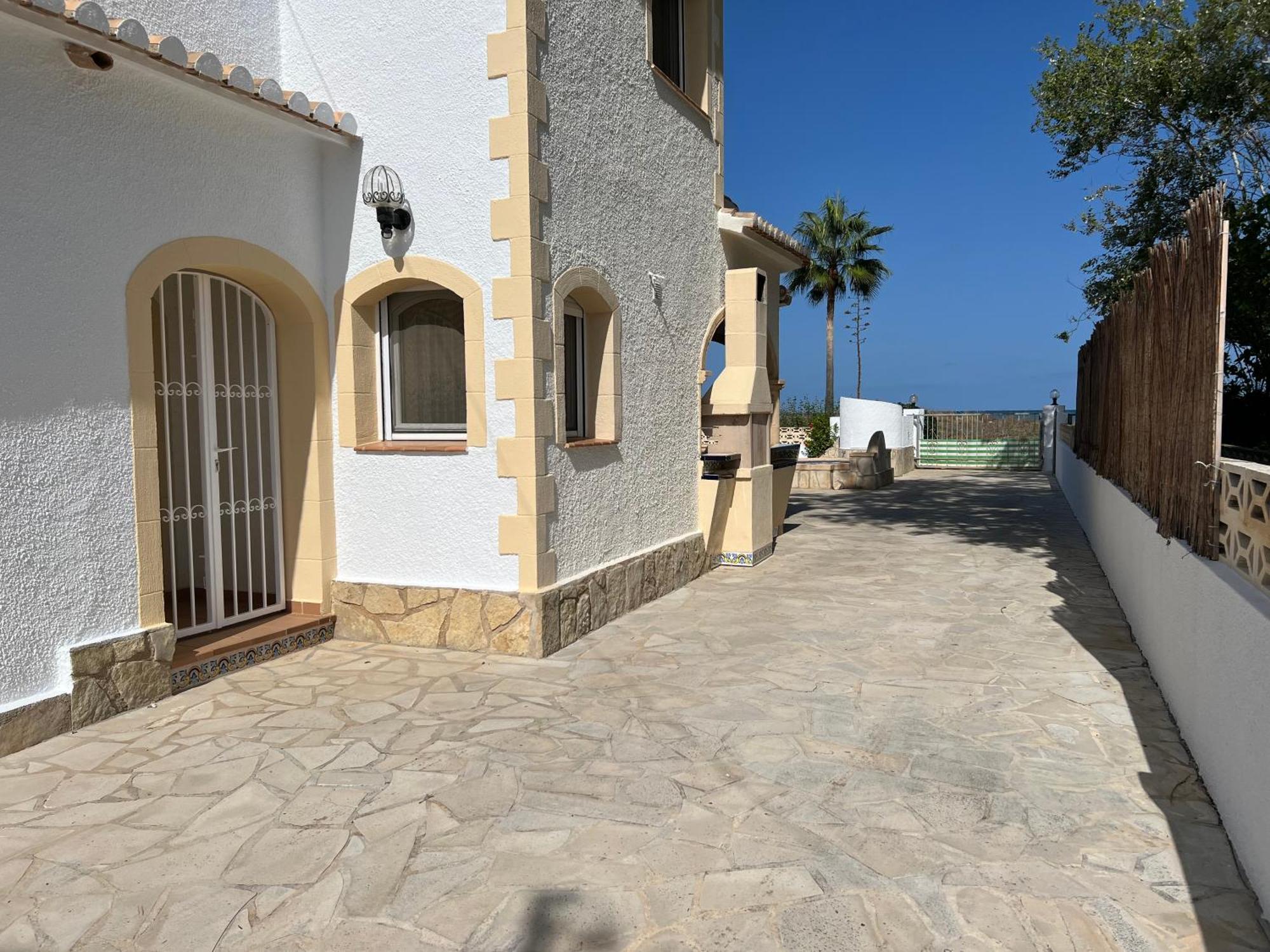 Chalet En La Playa Con Piscina Privada - Holavivienda Inmobiliaria Denia Ngoại thất bức ảnh