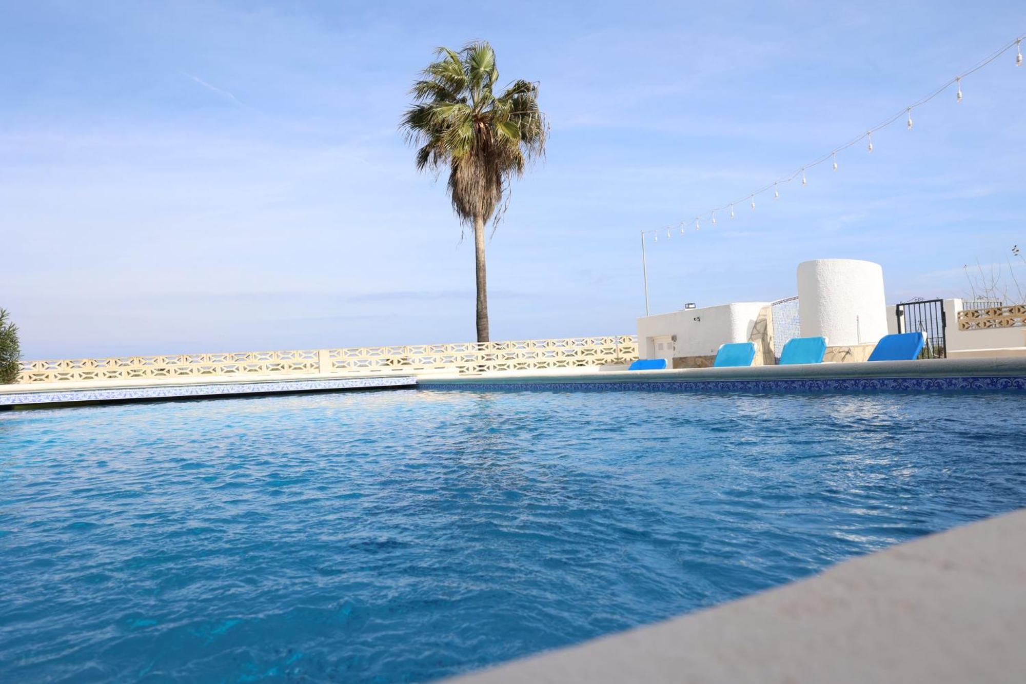 Chalet En La Playa Con Piscina Privada - Holavivienda Inmobiliaria Denia Ngoại thất bức ảnh